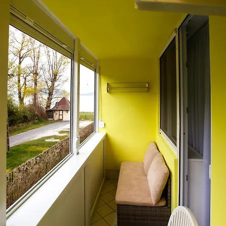 Апартаменты Suello Utcai Vizparti Es Panoramas! On The Waterfront And With Balaton Panorama!